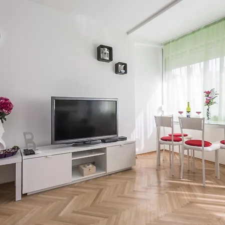 Apartment Petro Oldtown * Split